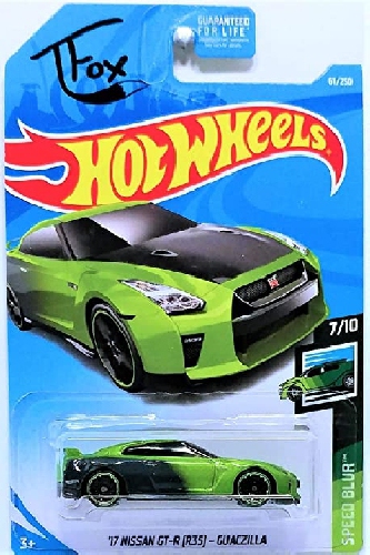17 Nissan GT-R (R35) Guaczilla