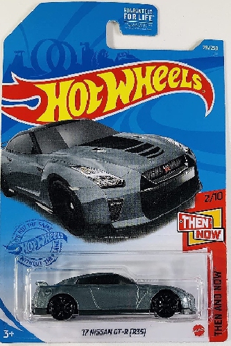 17 NISSAN GT-R [R35]